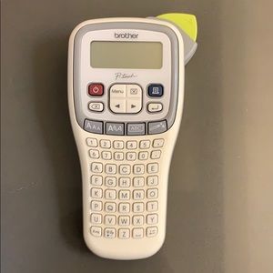 Label maker - Brother P touch H 100
